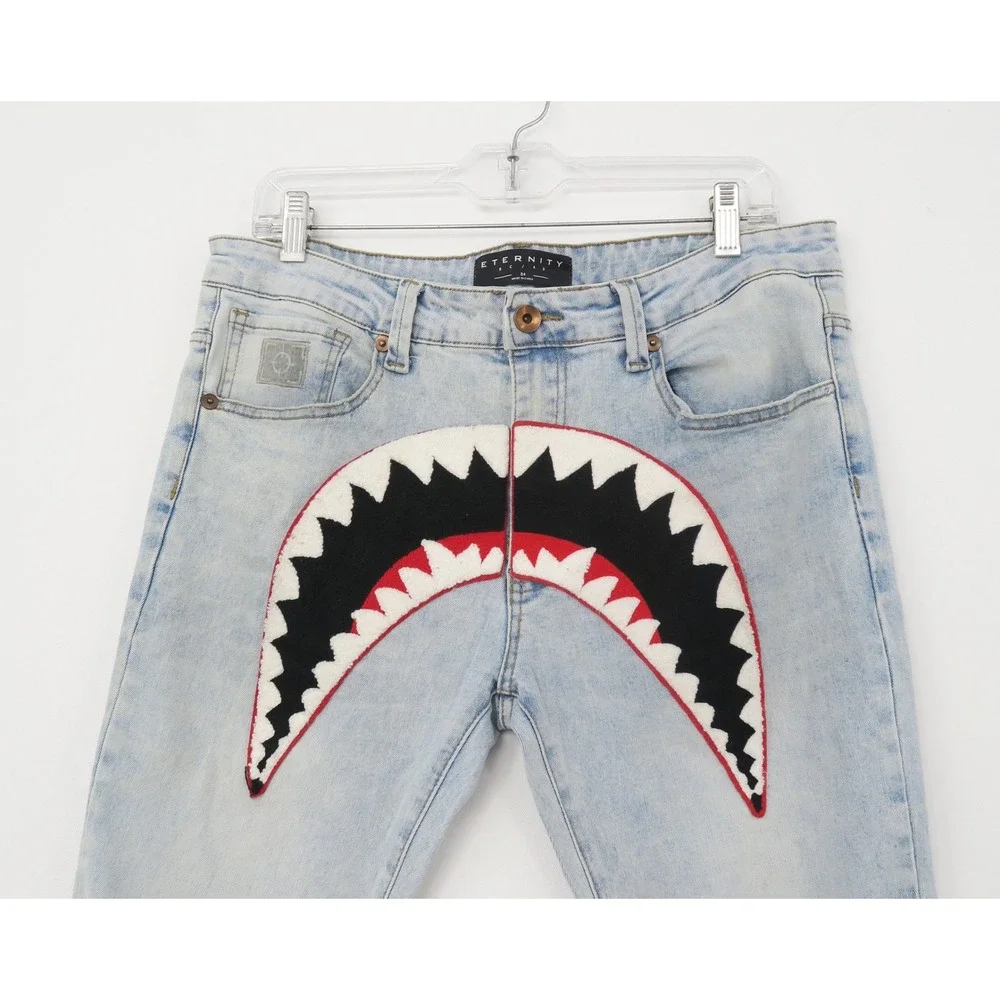 Eternity BC/AD Mens Shark Mouth Patch Distressed Skinny Jeans Light Wash Size 34